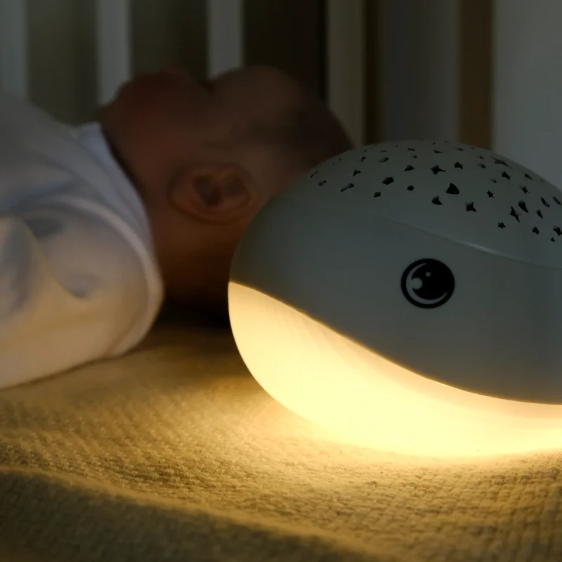 WILLY-WHALE-LED-WIELORYB-dziecieca-lampka-nocna-z-projektorem-gwiezdnego-nieba-Ciepla-biel-RGB-ze-sciemniaczem-polkabubu-10.webp