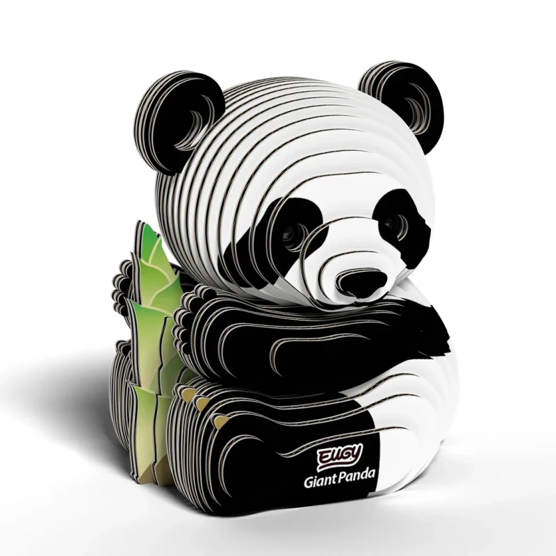 Eugy Wielka Panda model kartonowy widok pod kątem