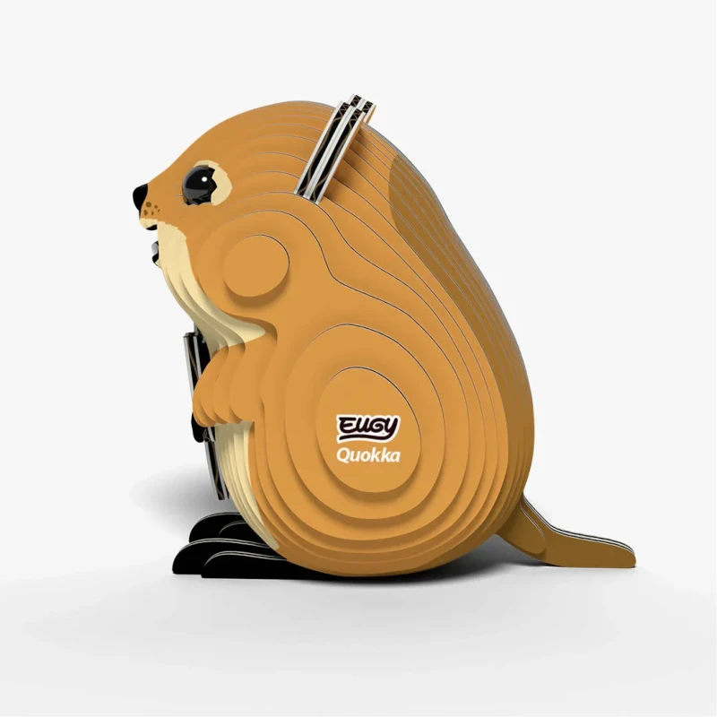 Kartonowa figurka kuoki Eugy