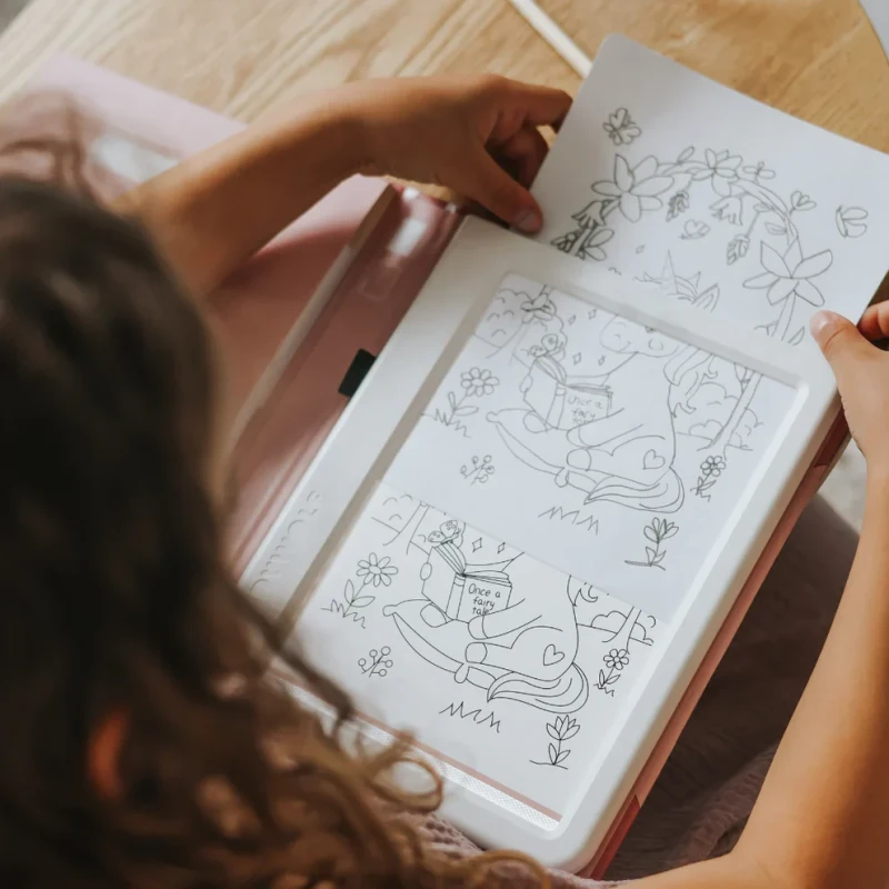 Wymiana ilustracji w tablecie KIDYDRAW PAD KIDYWOLF