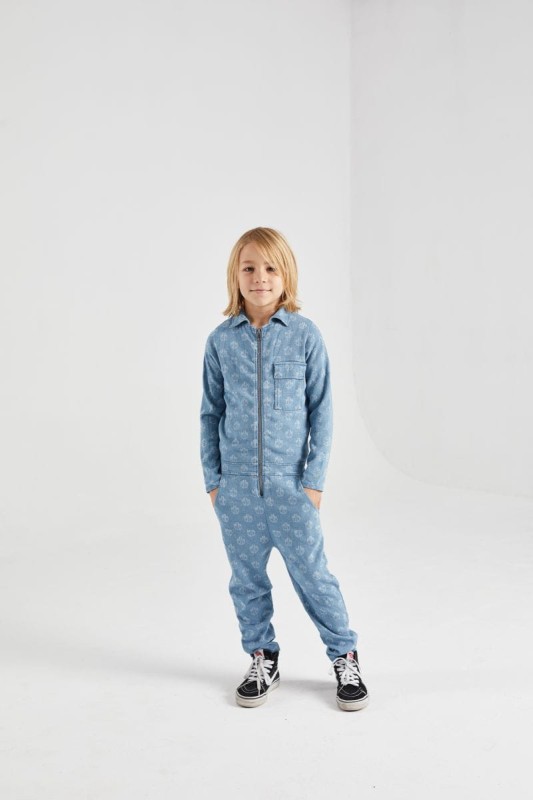 Rampers MINIKID JEANS – widok z przodu na dziecku