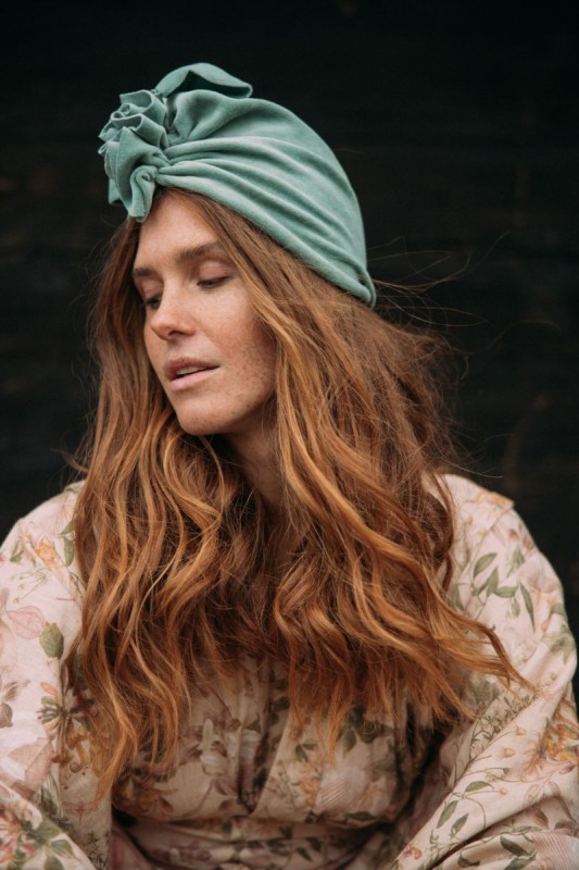 looks-by-looks-turban-velvet-dusty-mint-polkabubu-2.jpg
