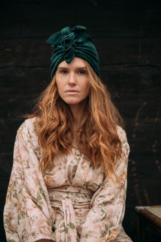 looks-by-looks-turban-velvet-bottle-green-polkabubu-1.jpg
