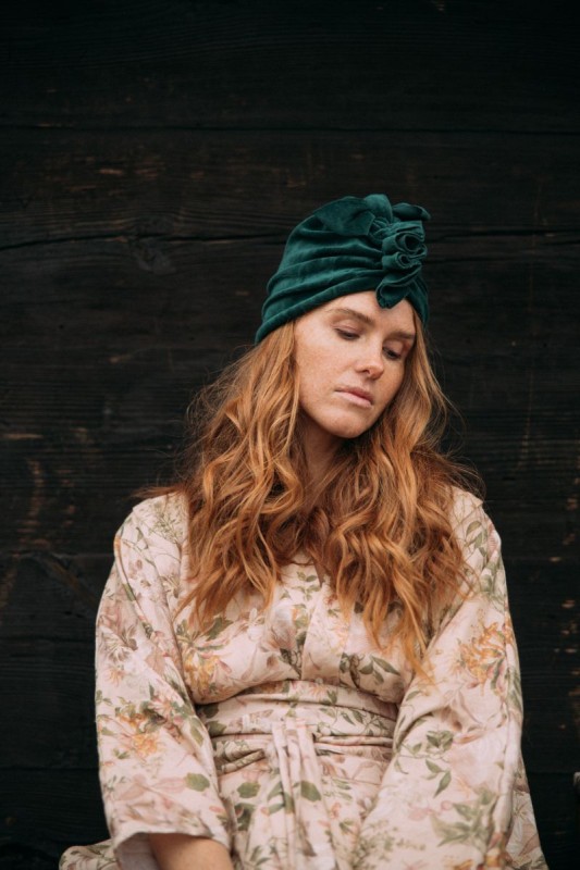 looks-by-looks-turban-velvet-bottle-green-polkabubu-2.jpg