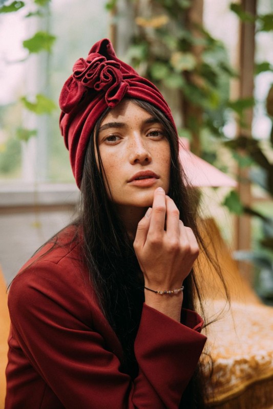 looks-by-looks-turban-velvet-crimson-red-polkabubu-3.jpg