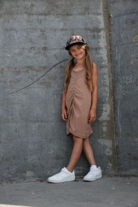 Sukienka SAND PINCHED DRESS -50%