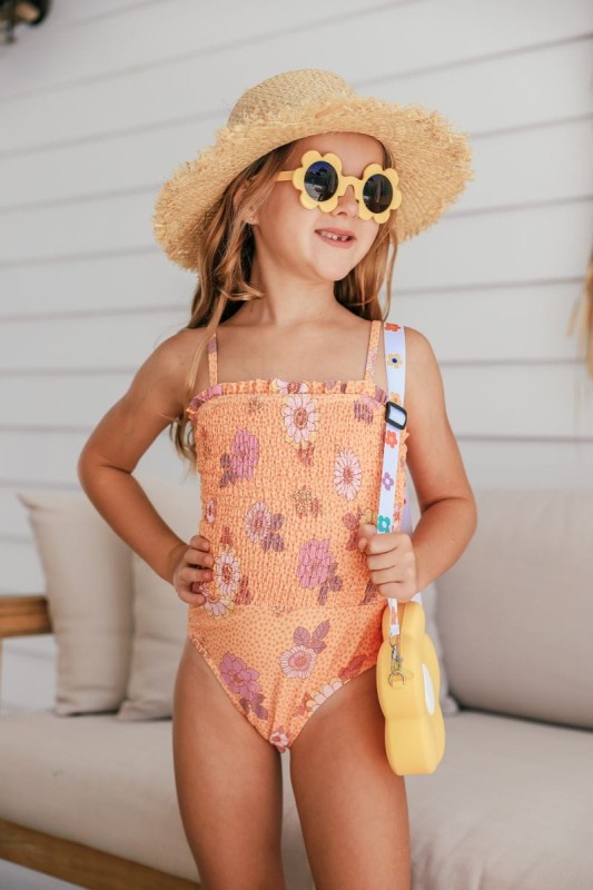elle-porte-okulary-bellis-banana-split-polkabubu-12.jpg