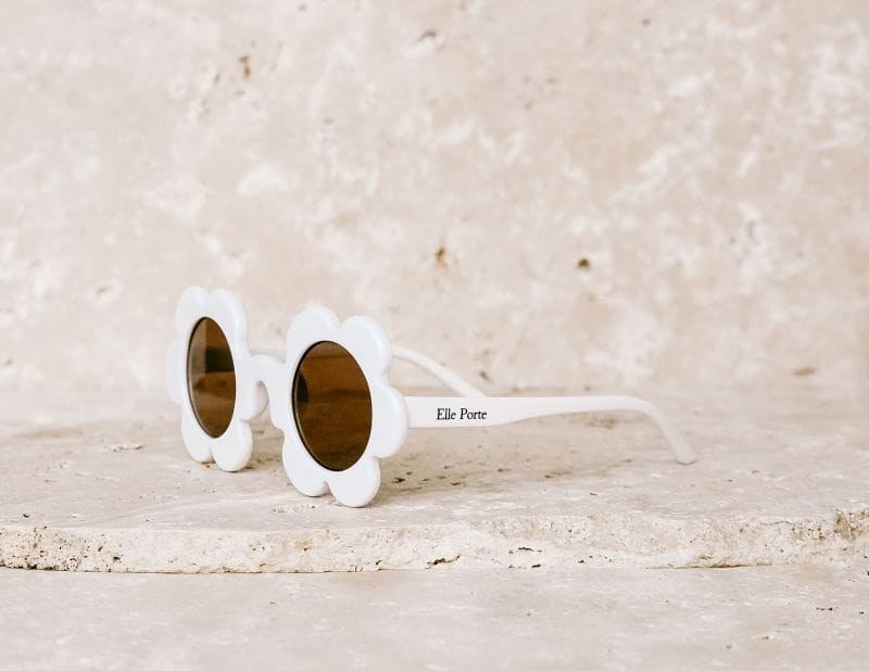elle-porte-okulary-bellis-mashmallow-polkabubu-6.jpg