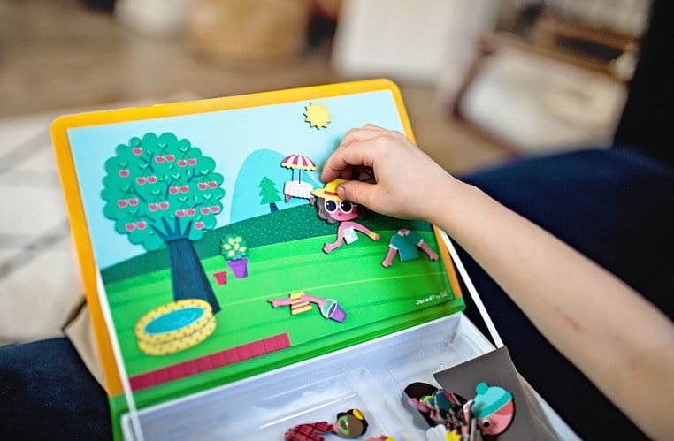 janod-Magnetyczna-ukladanka-4-pory-roku-Magnetibook-polkabubu-12.jpg