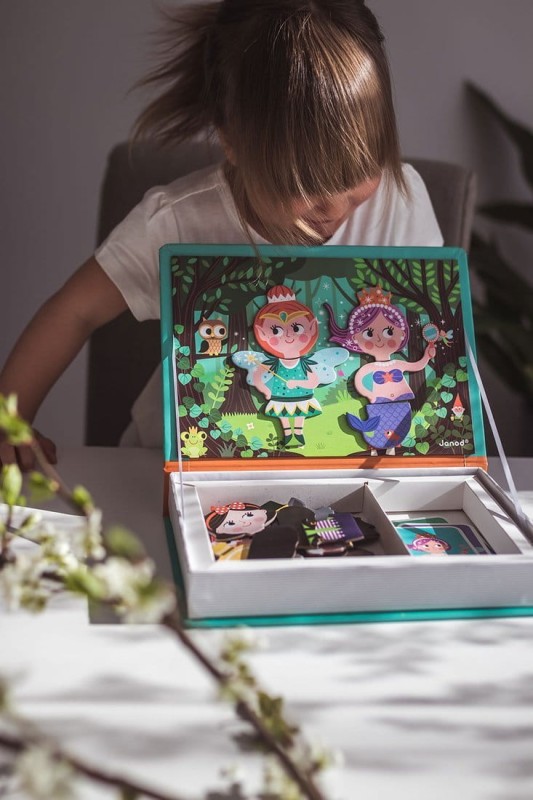 janod-Magnetyczna-ukladanka-Swiat-basni-Magnetibook-polkabubu-15.jpg