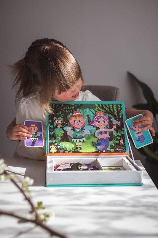 janod-Magnetyczna-ukladanka-Swiat-basni-Magnetibook-polkabubu-16.jpg