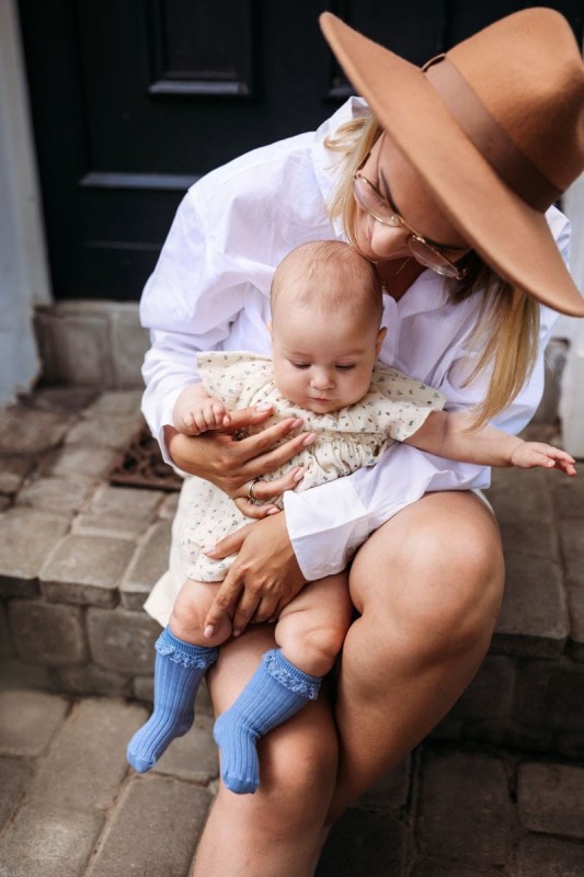 mamas-feet-podkolanowki-mono-baby-polkabubu-10.jpg