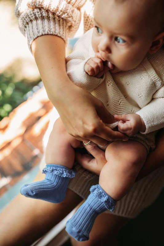 mamas-feet-skarpetki-mono-baby-polkabubu-4.jpg