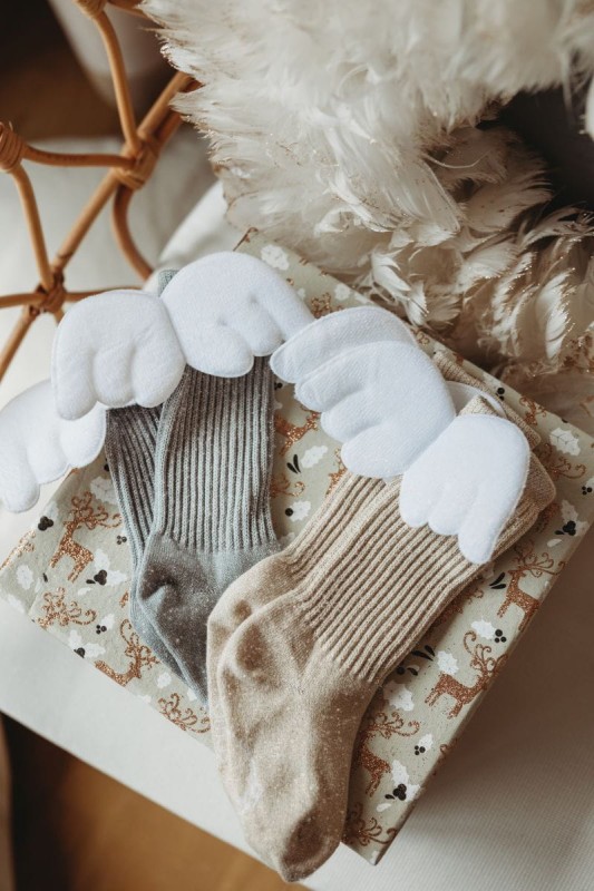 mamas-feet-podkolanowki-aniolki-swiecace-polkabubu-10.jpg