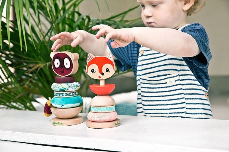 LILLIPUTIENS-Drewniana-ukladanka-piramida-z-miekkimi-elementami-Lisiczka-Alice-polkabubu-7.jpg