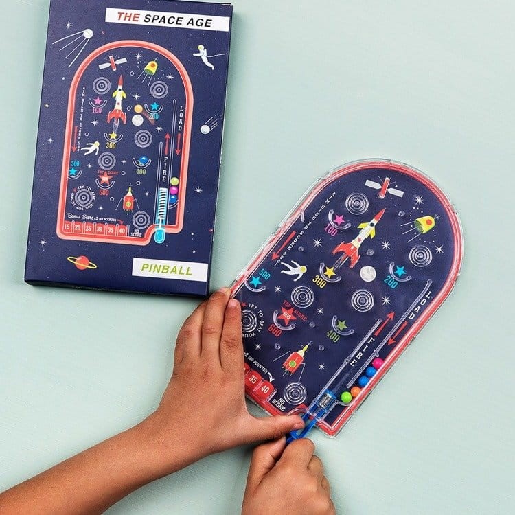 rex-london-gra-pinball-kosmos-polkabubu-4.jpg