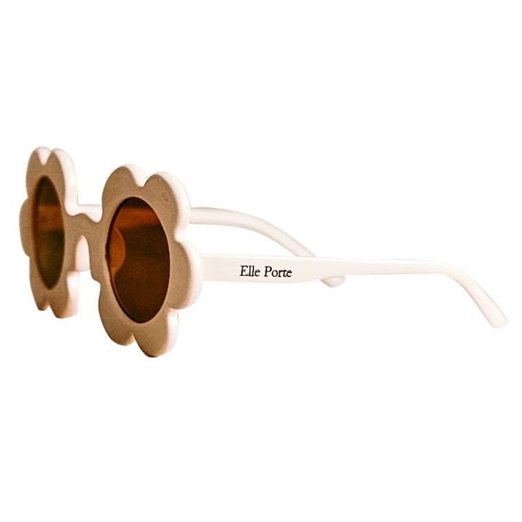 elle-porte-okulary-bellis-vanilla-polkabubu-1.jpg