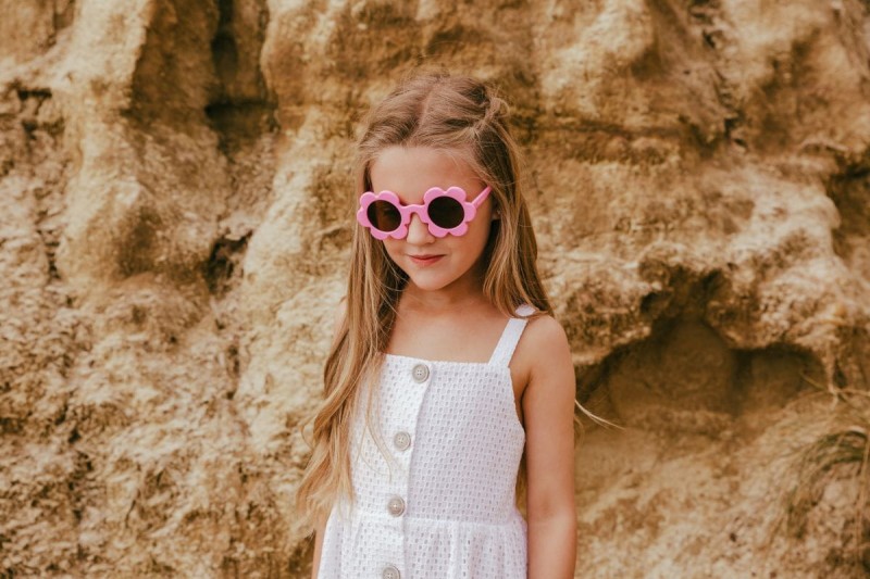 elle-porte-okulary-bellis-bubble-gum-polkabubu-8.jpg