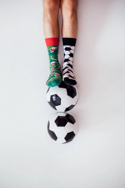 many-mornings-skarpetki-kids-football-fan-polkabubu-2.jpg