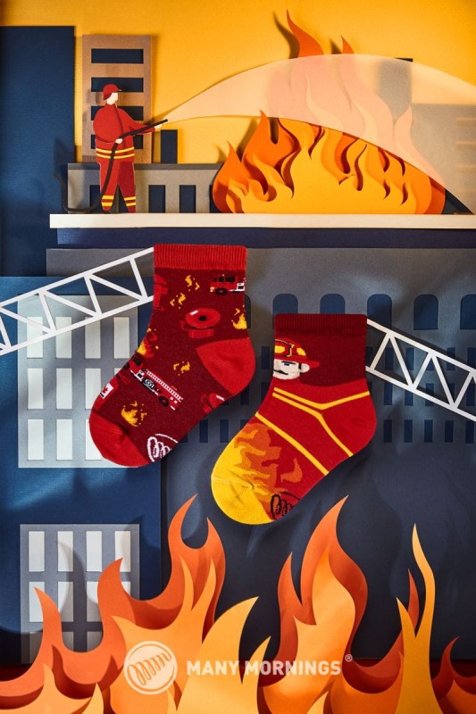 many-mornings-skarpetki-kids-the-fireman-polkabubu-2.jpg