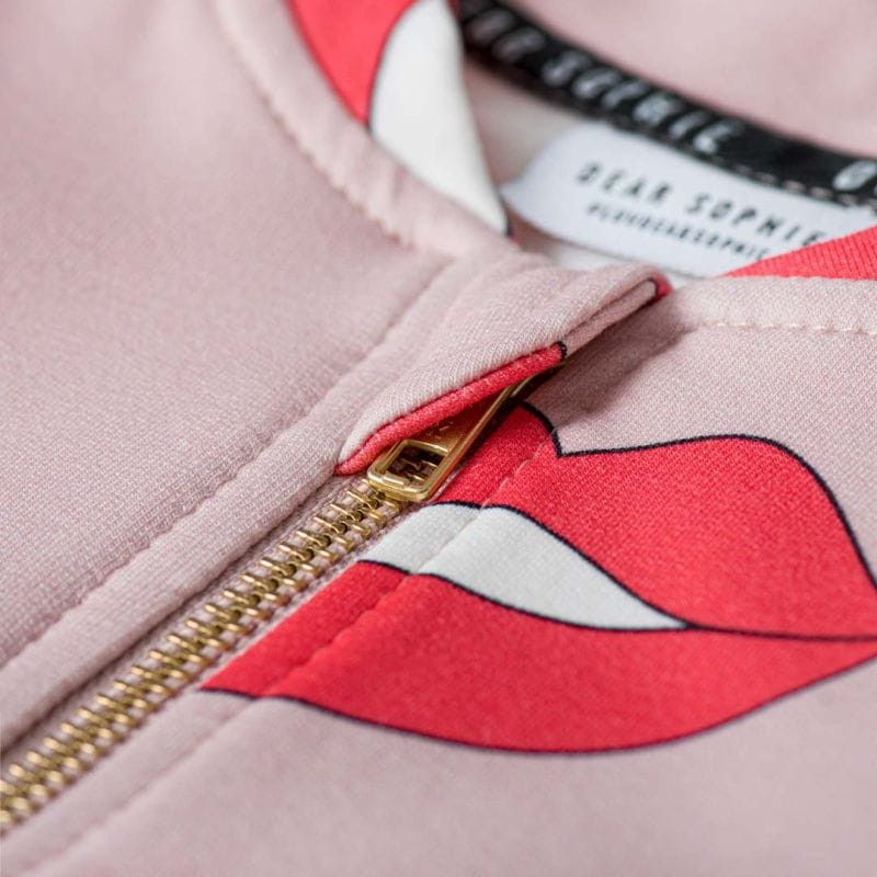 dear-sophie-KISS BOMBER JACKET det2-polkabubu-76.jpg