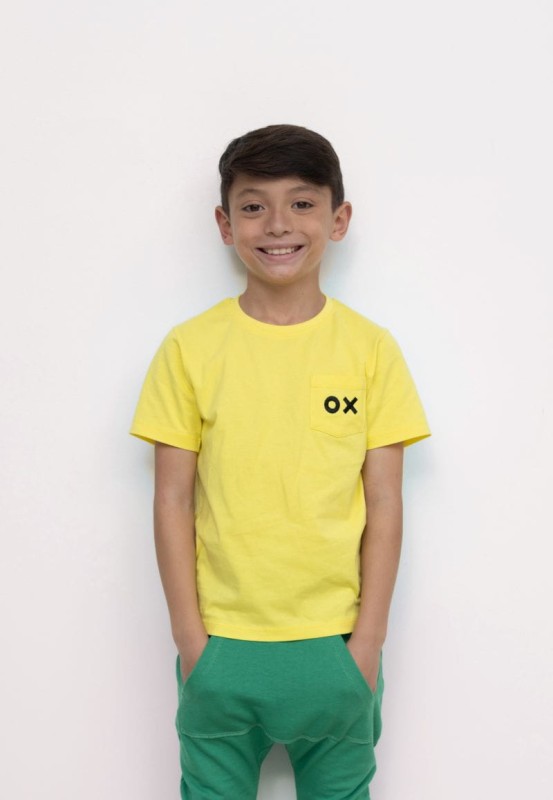 ox-kolko-i-krzyzyk-sklep-tshirt_żółty_model-polkabubu-1.jpg