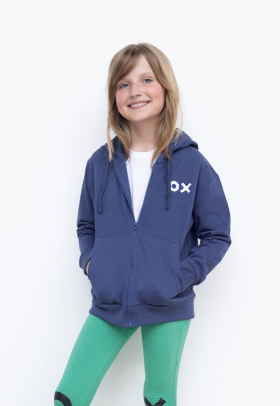 ox-kolko-i-krzyzyk-sklep-bluza_granatowa_model-polkabubu-1.jpg
