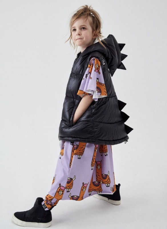 kukukid-dino_down_vest-black-polkabubu-1.jpg