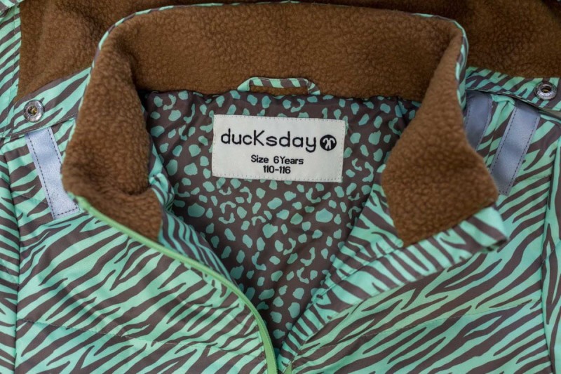 ducksday-kurtka-zimowa-narciarska-okapi-polkabubu-3.jpg