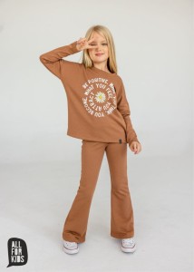 Bluza TOFFI z kwiatkiem BE POSITIVE.