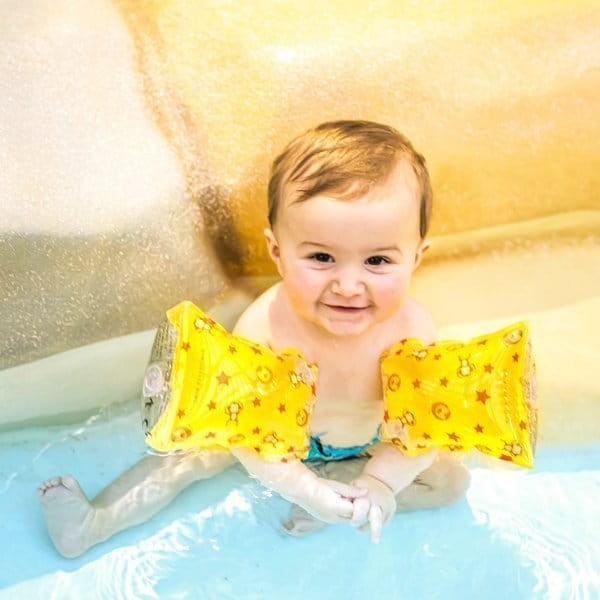 The-Swim-Essentials-Rekawki-do-plywania-0-2-lat-Circus-2020SE35-polkabubu-2.jpg