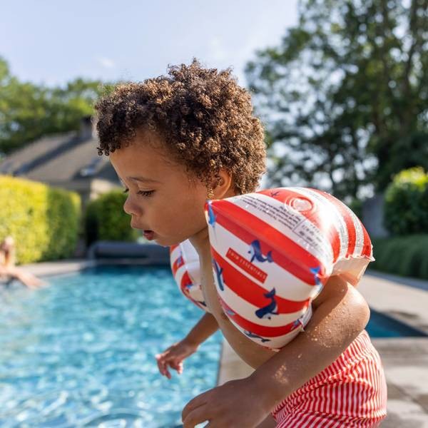 The-Swim-Essentials-Rekawki-do-plywania-2-6-lat-Wielorybki-2020SE152-polkabubu-3.jpg