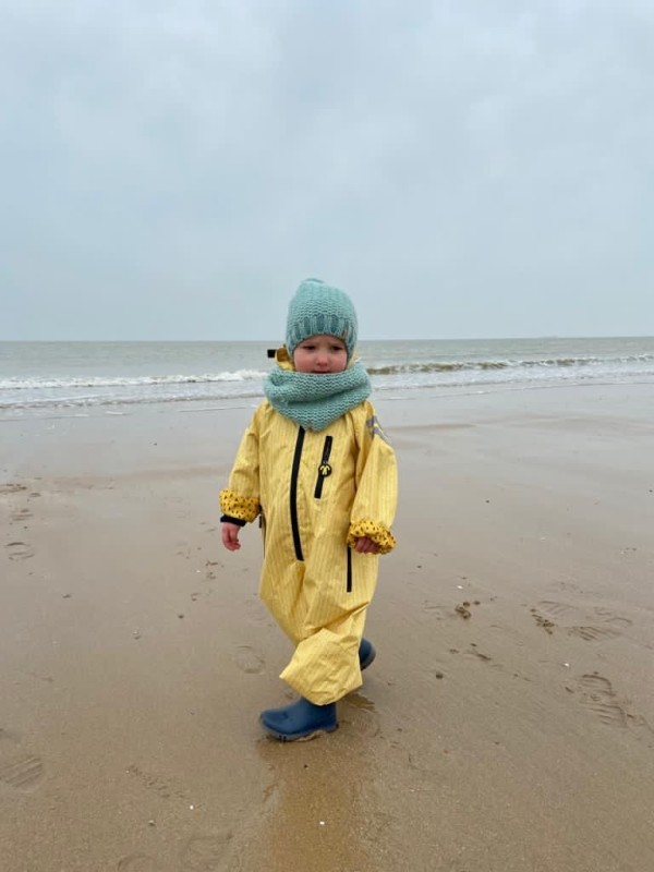 Ducksday rainsuit Yellow Falcon (4).jpg