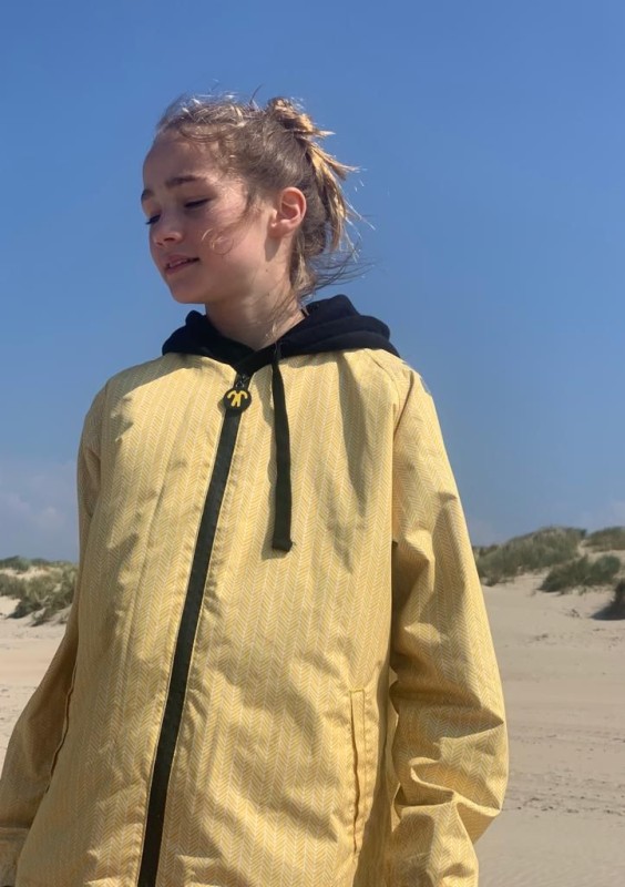 Ducksday rainjacket Yellow falcon (2).jpg