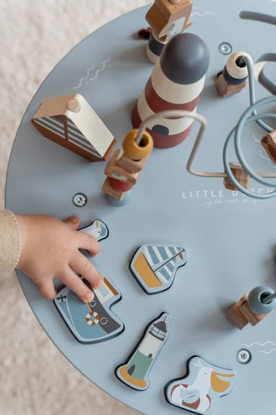 Little-Dutch-Stolik-edukacyjny-Sailors-Bay-FSC-LD7094-polkabubu-5.jpg