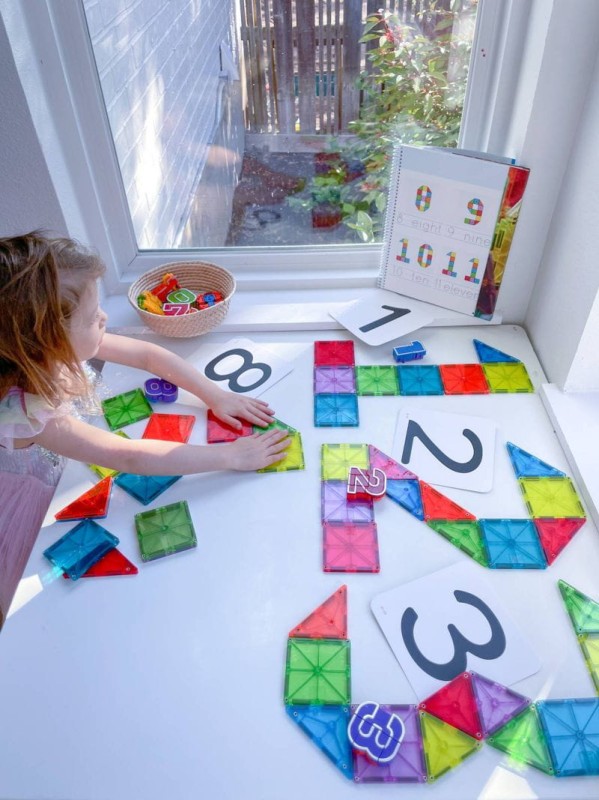 Magna-Tiles-Klocki-Magnetyczne-Metropolis-110-el-polkabubu-11.jpg