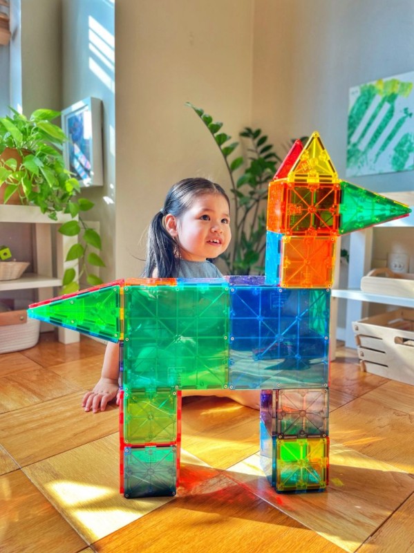 Magna-Tiles-Klocki-Magnetyczne-Classic-100-el-polkabubu-10.jpg