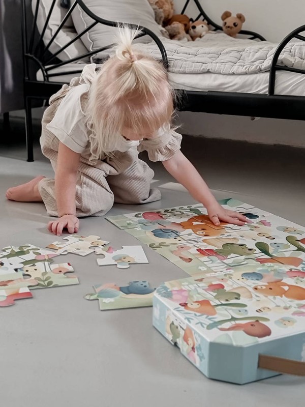 janod-Puzzle-w-walizce-Przyjaciele-z-ogrodka-polkabubu-9.jpg