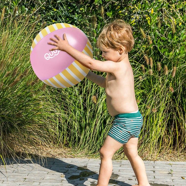 QUUT-Pilka-plazowa-O-30-cm-Banana-Pink-polkabubu-2.jpg