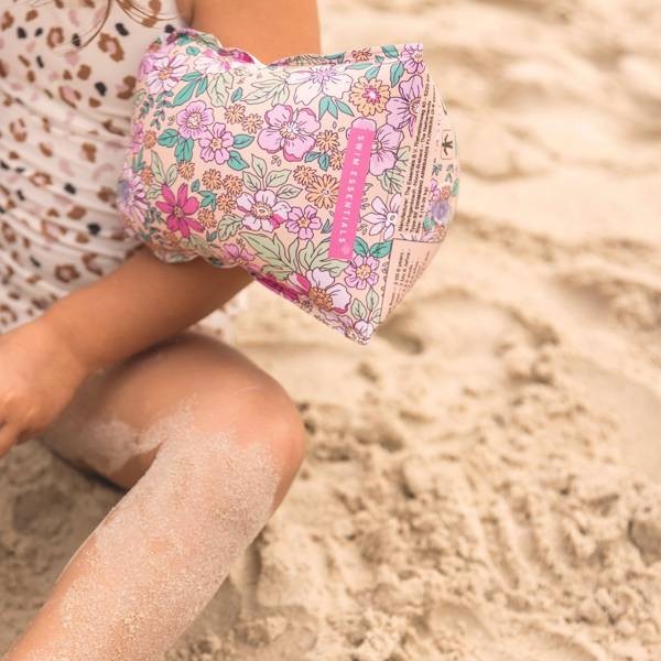 The-Swim-Essentials-Rekawki-do-plywania-0-2-lat-Blossom-polkabubu-2.jpg