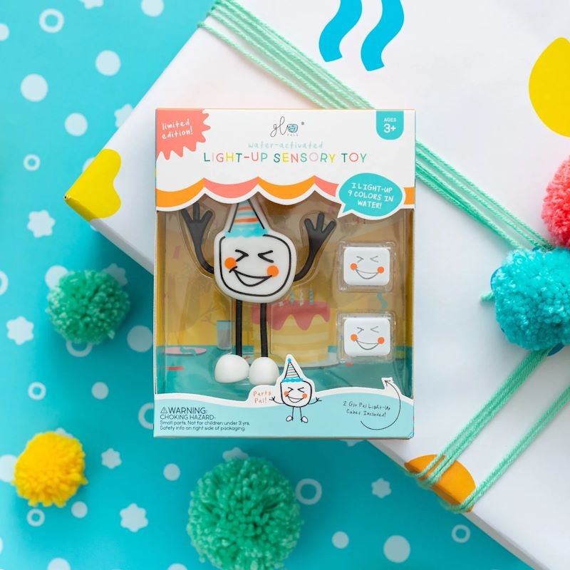 glo-pals-figurka-2-kostki-sensoryczne-party-pal-wielokolorowe-polkabubu-4.jpg