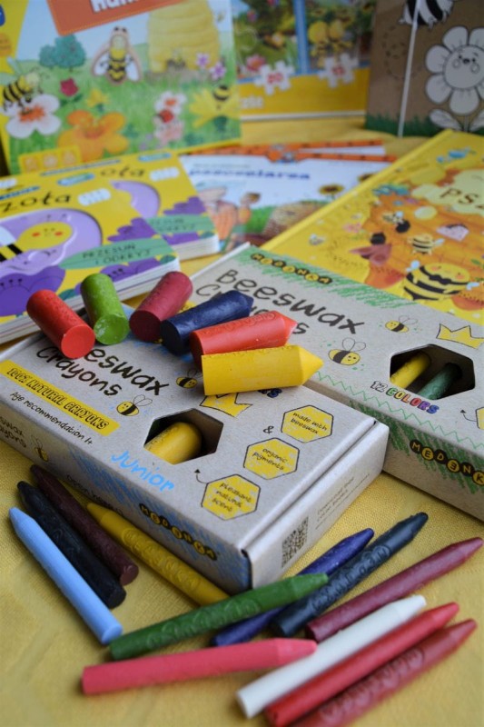 medenka-kredki-z-wosku-pszczelego-classic-polkabubu-2.jpg