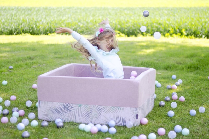 ajababy-basen-kwadrat-roz-palmy-90-90-polkabubu-7.jpg