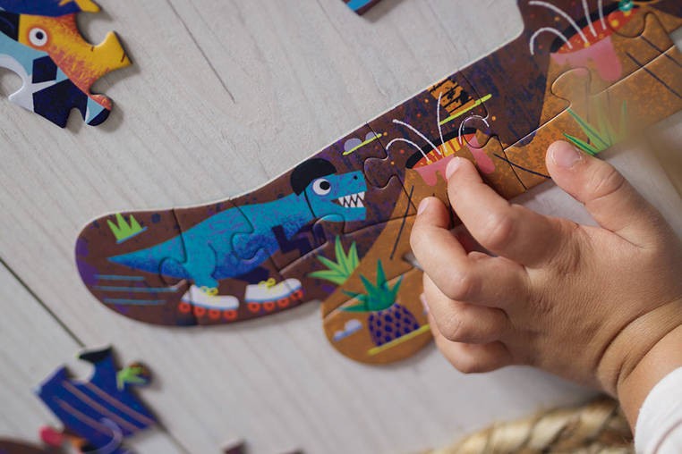 Mudpuppy-Puzzle-konturowe-Jurajski-Skatepark-polkabubu-12.jpg