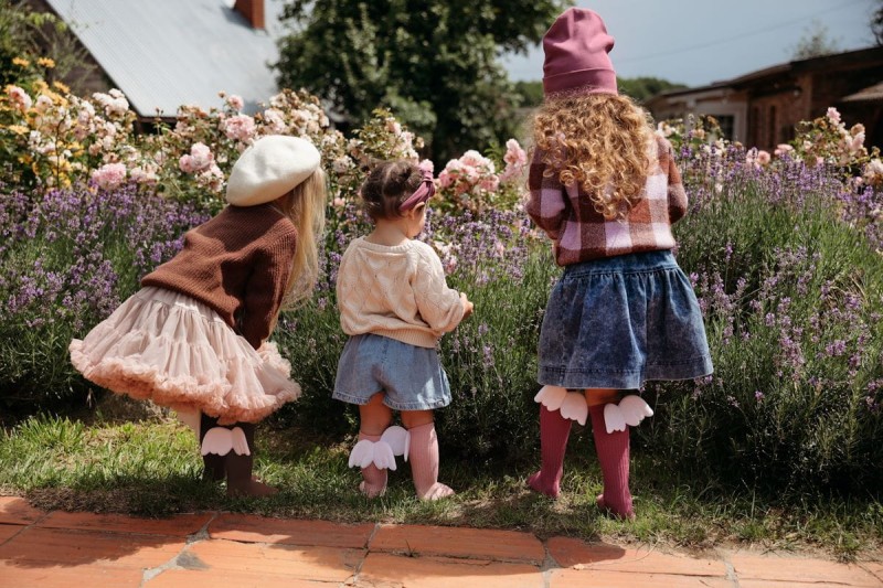 mamas-feet-podkolanowki-aniolki-czekoladowe-polkabubu-3.jpg