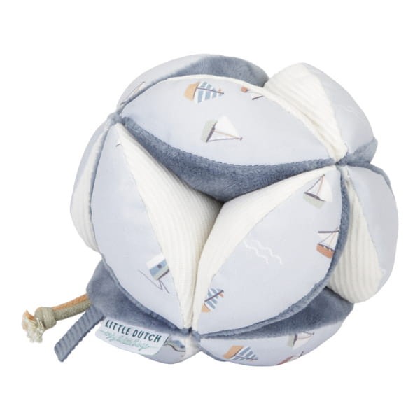 Little-Dutch-Pileczka-sensoryczna-Sailors-Bay-LD8625-polkabubu-1.jpg