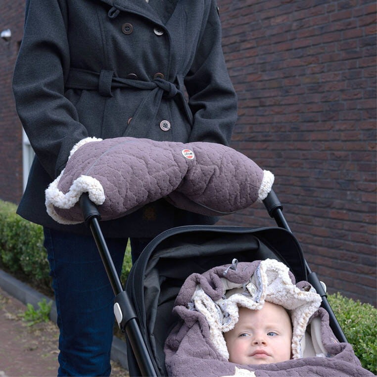 Lodger-Polarowa-mufka-do-wozka-wrzosowa-Fleece-Mauve-polkabubu-1.jpg