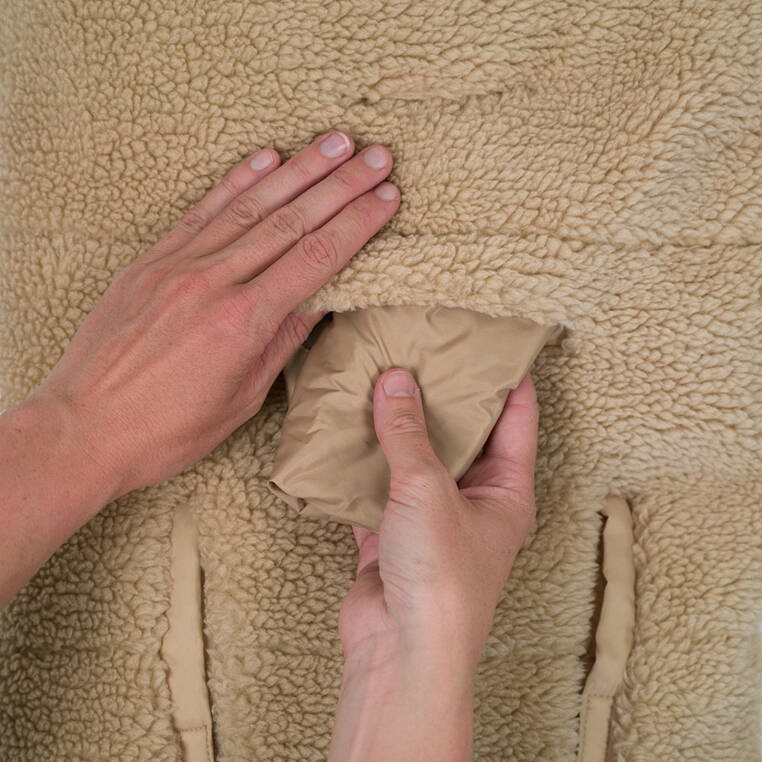 Lodger-Wielofunkcyjny-otulacz-spiworek-z-polaru-bezowy-Teddy-Beige-polkabubu-8.jpg