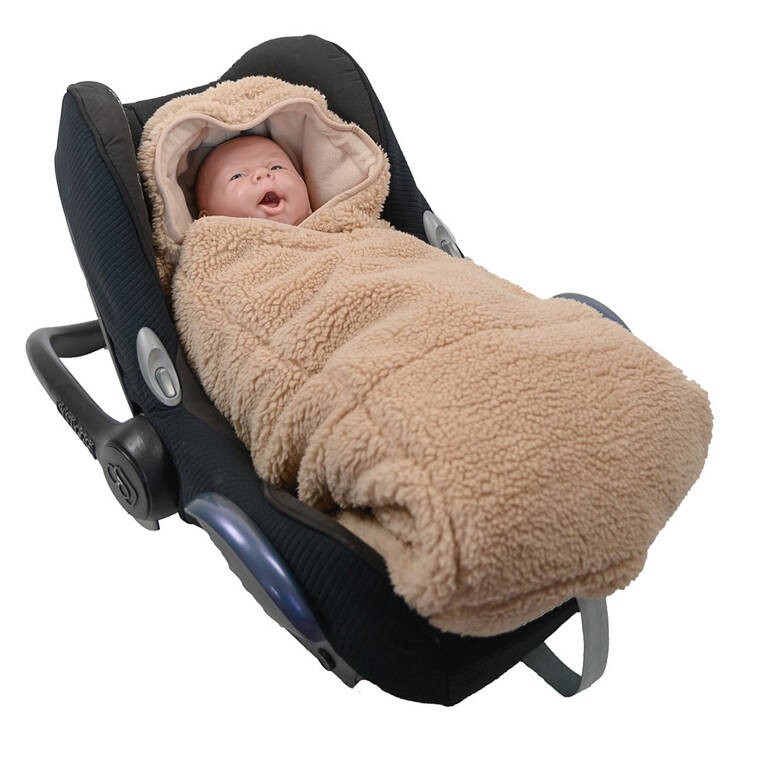 Lodger-Wielofunkcyjny-otulacz-spiworek-z-polaru-bezowy-Teddy-Beige-polkabubu-12.jpg