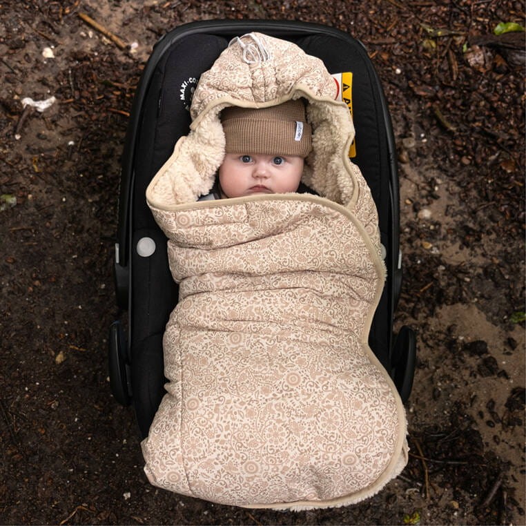 Lodger-Wodoodporny-wielofunkcyjny-otulacz-spiworek-z-polarowym-wnetrzem-jasnobezowy-Folklore-Taslon-Birch-polkabubu-1.jpg